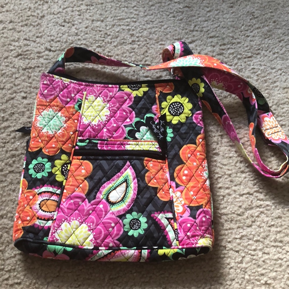 🧡👛GUC Vera Bradley purse 👛🧡